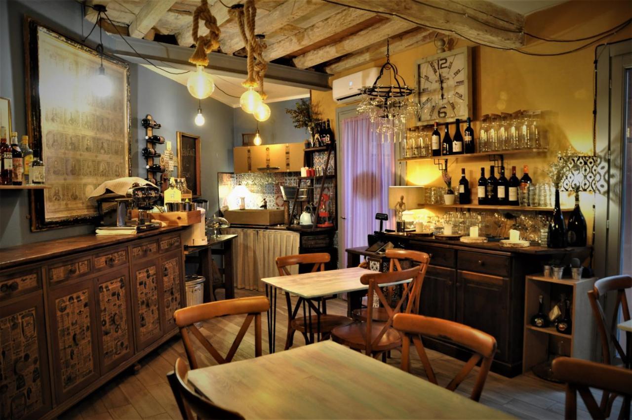 B&B "La Foresteria Del Merlin Cocai" Mantova Eksteriør billede