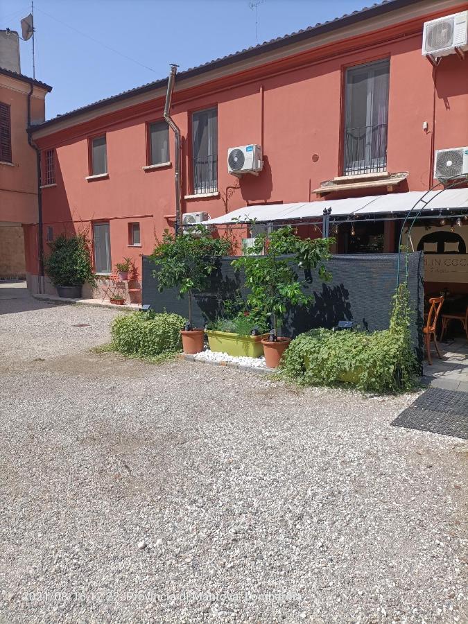 B&B "La Foresteria Del Merlin Cocai" Mantova Eksteriør billede