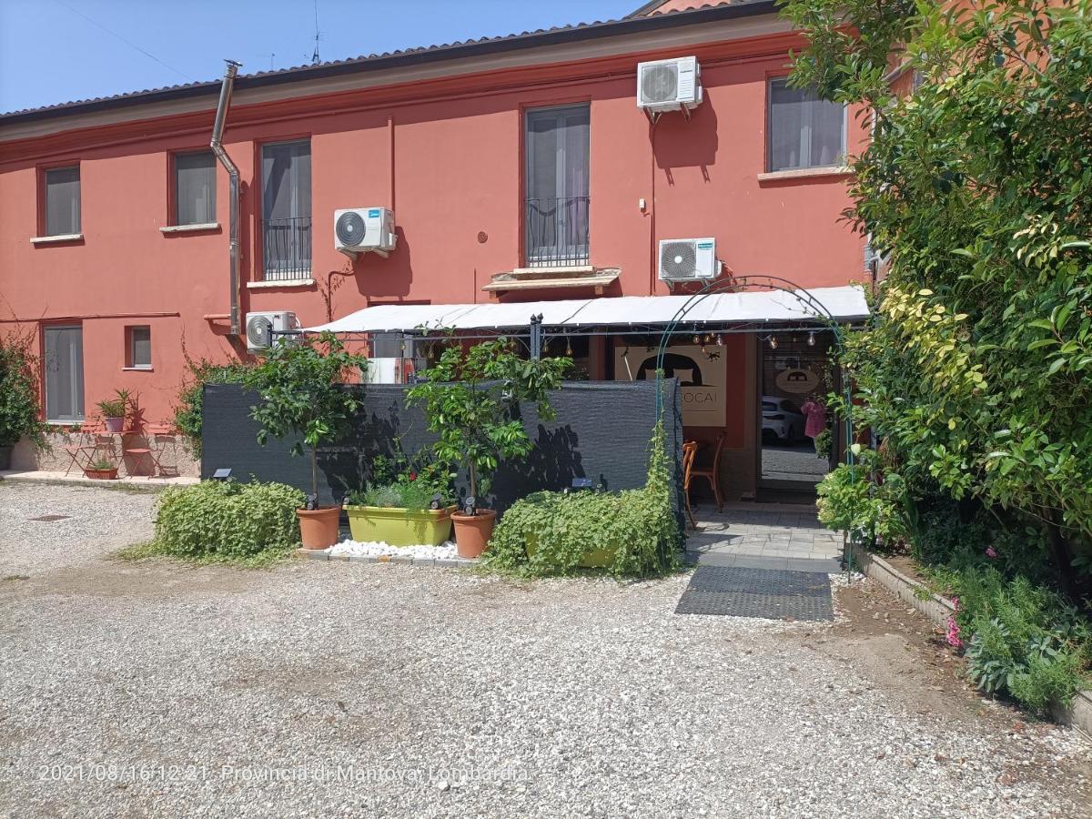 B&B "La Foresteria Del Merlin Cocai" Mantova Eksteriør billede